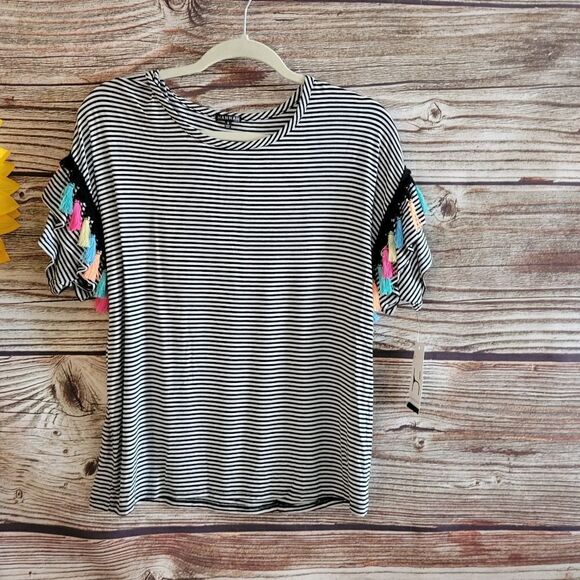 Hannah top short Sleeve Women's small black/white  NWT - Picture 1 of 7